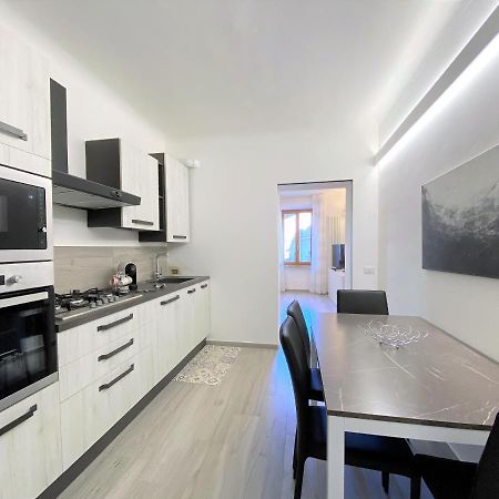 Casa Stella- A Due Passi Dal Corso Di Siena Daire Dış mekan fotoğraf